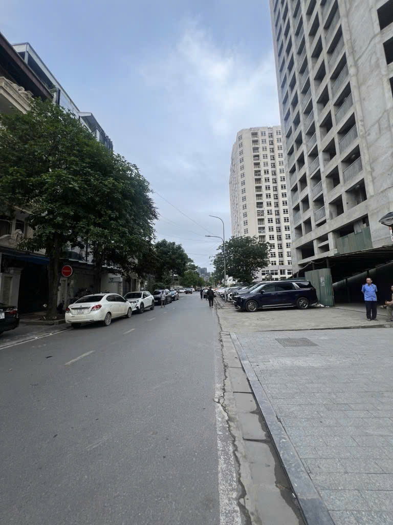 Bán kiệt tác bds Tây Hồ - TTTM Lottle-100m, 5 tầng 5m mặt tiền oto tránh , vỉa hè kinh doanh . - Ảnh 1